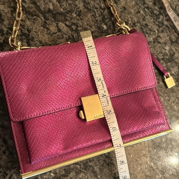 Aldo Valstrona crossbody - Picture 7 of 13